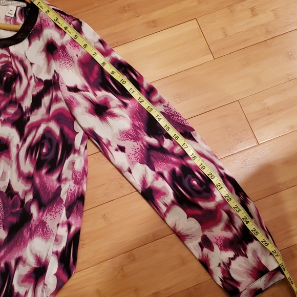 Blouce - Picture 12 of 13